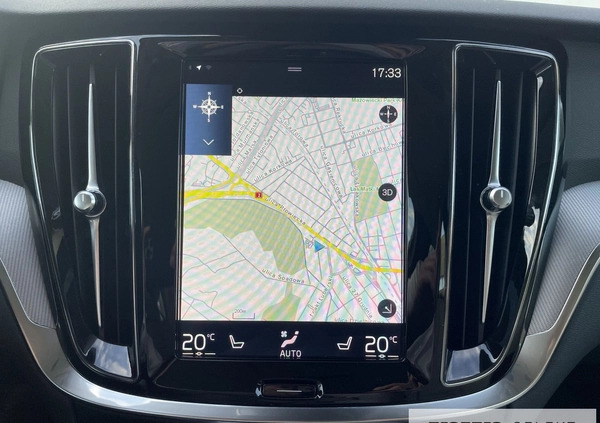 Volvo V60 Cross Country cena 144900 przebieg: 128990, rok produkcji 2019 z Warszawa małe 596